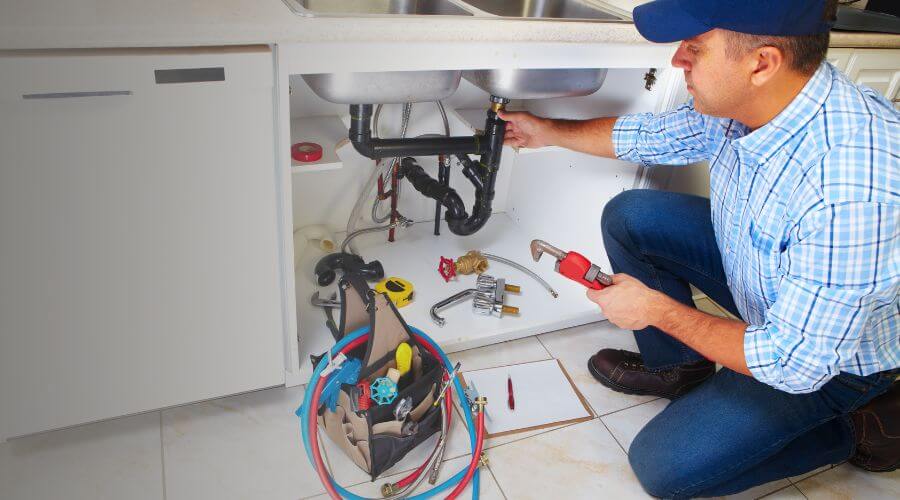 Expert burst pipe repair services in Chesterfield, IL